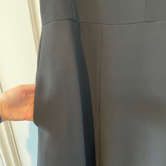 BCBGMAXAZRIA BLACK DRESS - Picture 4 of 10